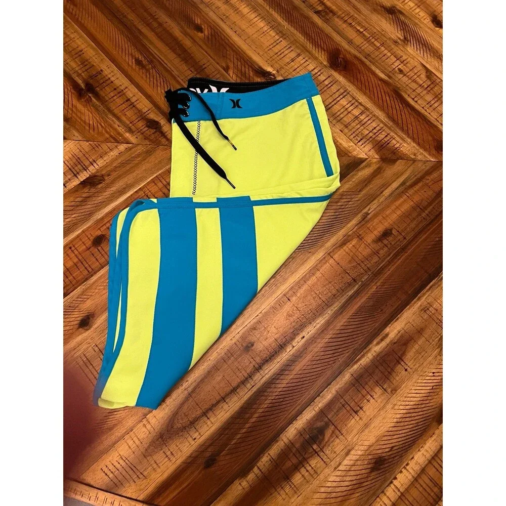 Hurley Neon Boardshorts - Picture 10 of 11